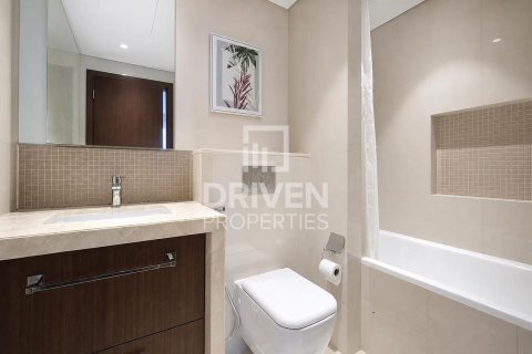 Appartement de 2 chambres à Boulevard Point, UAE No. 209903 21