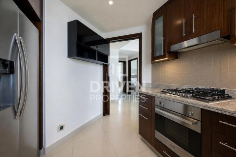 Appartement de 2 chambres à Boulevard Point, UAE No. 209903 18