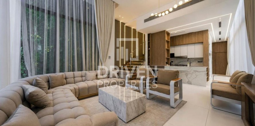 4 غرف نوم فيلا في District 10, الإمارات العربية المتحدة رقم 202819