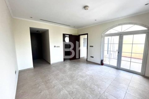 Villa de 3 chambres à Jumeirah Park, UAE No. 67698 10