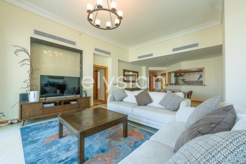 Appartement de 3 chambres à Shoreline Apartments, UAE No. 64938 1