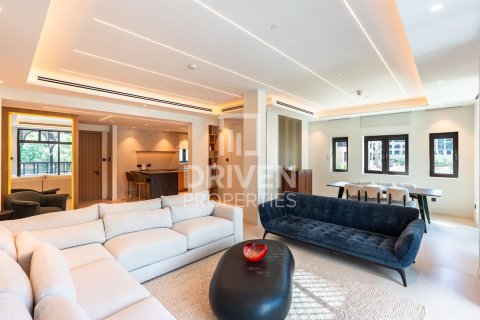 Apartment de 2 dormitorios en Downtown Dubai (Downtown Burj Dubai), UAE No. 190996 3