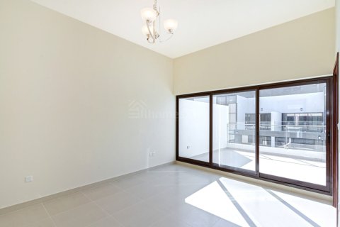 3 bedrooms Townhouse in District 11, UAE No. 167287 11