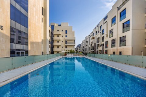 Apartment de 3 dormitorios en Mirdif Hills, UAE No. 156681 25