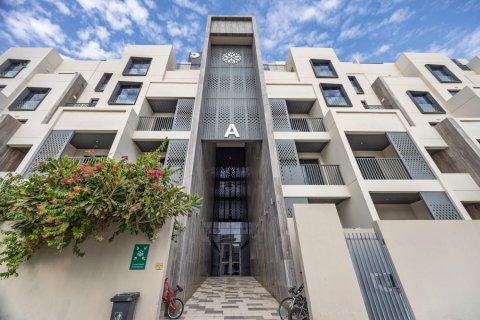 Apartment de 3 dormitorios en Mirdif Hills, UAE No. 156681