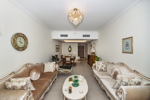Apartment de 3 dormitorios en Mirdif Hills, UAE No. 156681 6