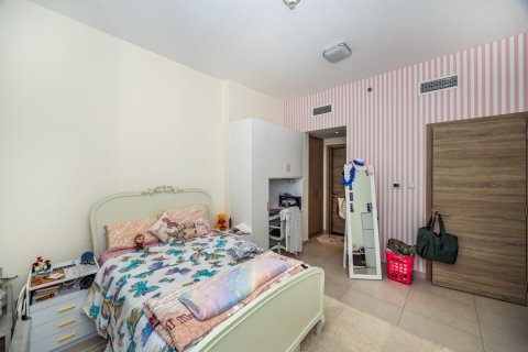 Apartment de 3 dormitorios en Mirdif Hills, UAE No. 156681 16