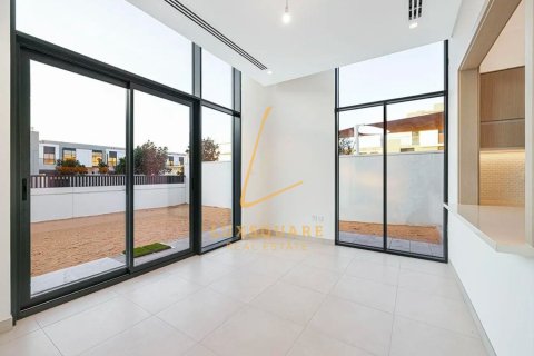 Villa de 3 chambres à Al Furjan, UAE No. 156682