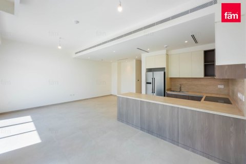 3 bedrooms Townhouse in Dubai, UAE No. 143404 7