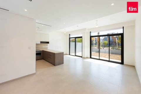 3 bedrooms Townhouse in Dubai, UAE No. 143404 5
