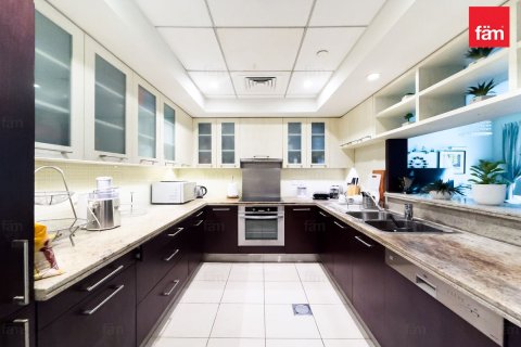 3 bedrooms Apartment in Downtown Dubai (Downtown Burj Dubai), UAE No. 143405 6