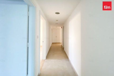 3 bedrooms Apartment in Dubai, UAE No. 143401 9