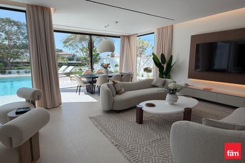 Вилла с 5 спальнями в Дубай, ОАЭ №146315 3