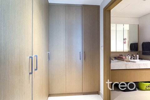 3 bedrooms Apartment in Creekside 18, UAE No. 174088 9
