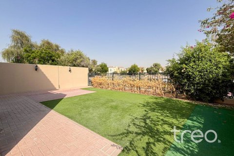 2 غرف نوم فيلا في المرابع العربية, الإمارات العربية المتحدة رقم 174083 3