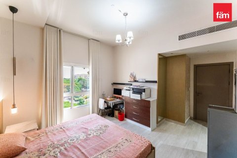 2 bedrooms Apartment in Dubai, UAE No. 166465 15