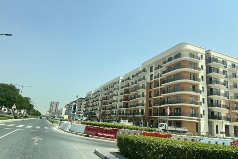 2 bedrooms Apartment in Town Square, UAE No. 166463 9