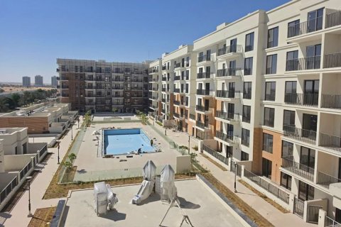 2 bedrooms Apartment in Town Square, UAE No. 166463 8