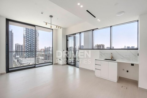 Appartement de 2 chambres à District 11, UAE No. 200601