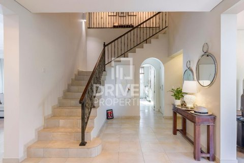 Villa de 5 dormitorios en Dubai Sports City, UAE No. 84924 6