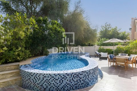 Villa de 5 dormitorios en Dubai Sports City, UAE No. 84924 11