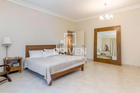 Villa de 5 dormitorios en Dubai Sports City, UAE No. 84924 13