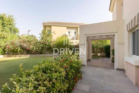 Villa de 5 dormitorios en Dubai Sports City, UAE No. 84924 18