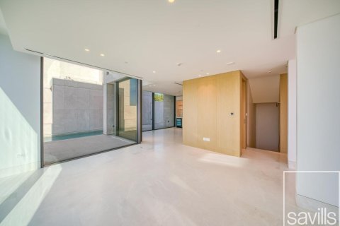 Villa de 3 dormitorios en Jumeirah, UAE No. 136389 10