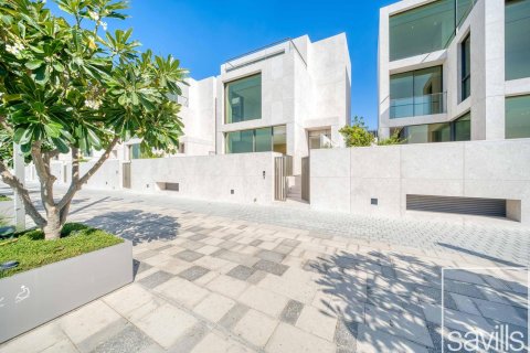 Villa de 3 dormitorios en Jumeirah, UAE No. 136389 27