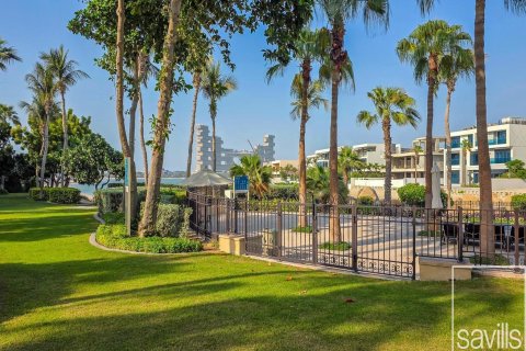 Вилла с 4 спальнями в Пальма Джумейра, ОАЭ №136387 5