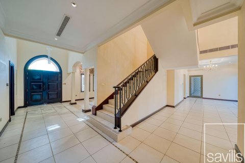 Вилла с 4 спальнями в Пальма Джумейра, ОАЭ №136387 13