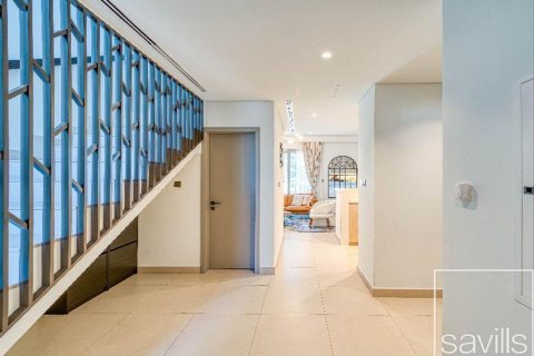 Таунхаус с 3 спальнями в Tilal Al Ghaf, ОАЭ №136391 10