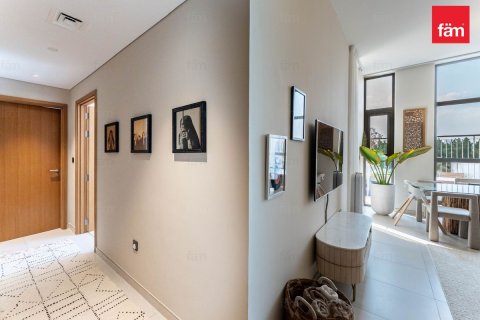 2 bedrooms Apartment in Dubai, UAE No. 142565 12