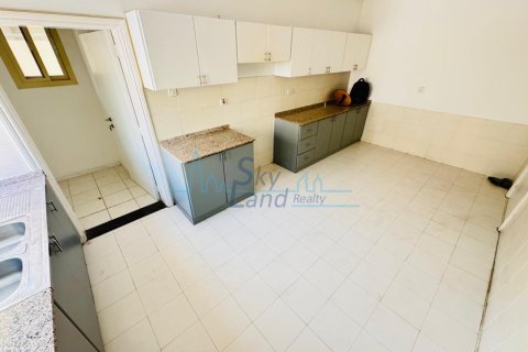 Villa de 4 dormitorios  No. 118032 14