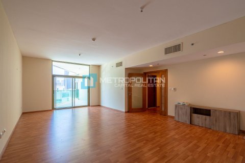 Квартира с 3 спальнями  №107625 3