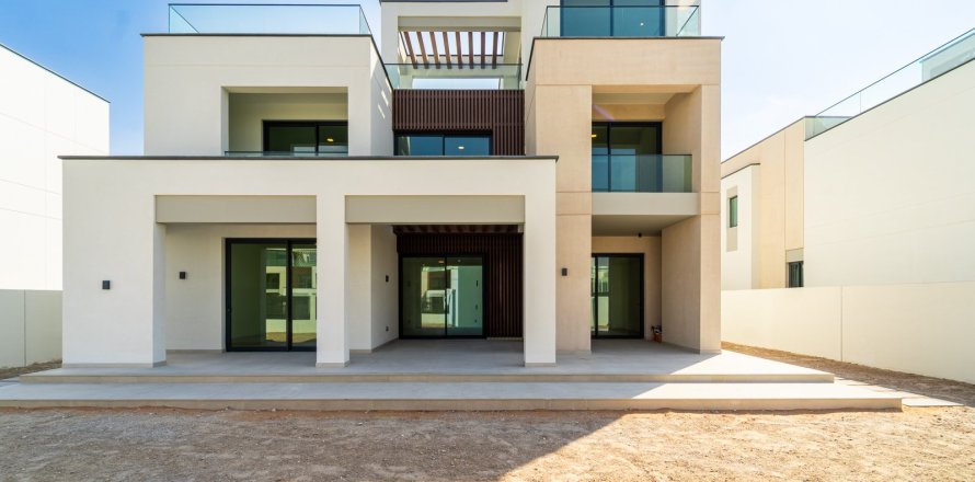 Вилла с 5 спальнями в Дубай, ОАЭ №147158