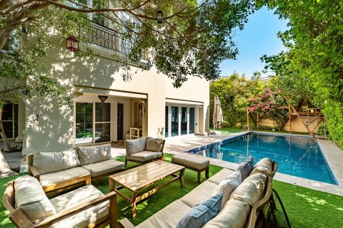 Вилла с 5 спальнями в Discovery Gardens, ОАЭ №147157 30