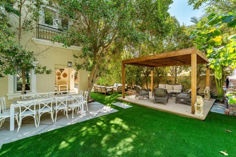 Вилла с 5 спальнями в Discovery Gardens, ОАЭ №147157 23