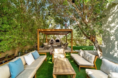 Вилла с 5 спальнями в Discovery Gardens, ОАЭ №147157 26