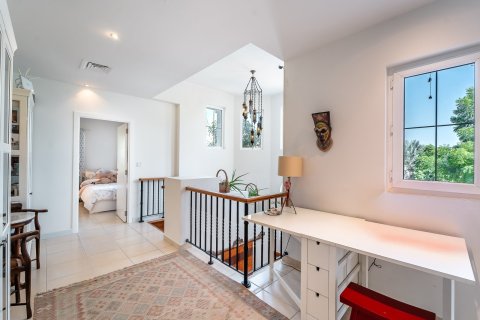 Вилла с 5 спальнями в Discovery Gardens, ОАЭ №147157 18