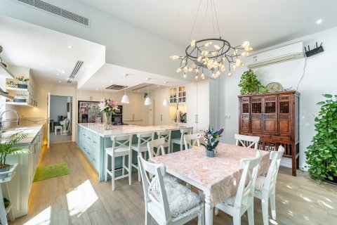 Вилла с 5 спальнями в Discovery Gardens, ОАЭ №147157 8