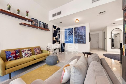 Appartement de 2 chambres à Meydan, UAE No. 207215 6