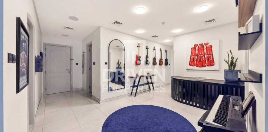 Appartement de 2 chambres à Meydan, UAE No. 207215