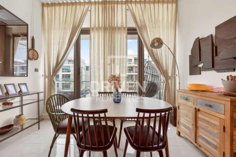 Appartement de 2 chambres à Meydan, UAE No. 207215 7