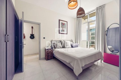 Appartement de 2 chambres à Meydan, UAE No. 207215 10