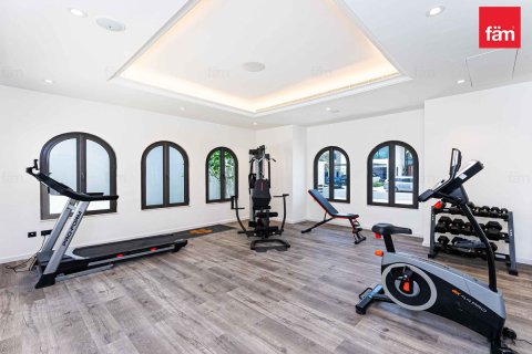 Villa de 4 dormitorios en Palm Jumeirah, UAE No. 166025 23