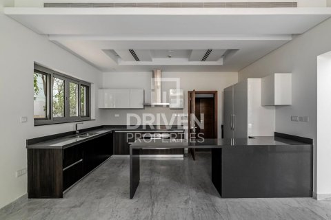 Villa de 4 dormitorios en District One, UAE No. 201252 20