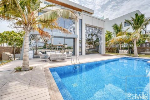 6 bedrooms Villa in Palm Jumeirah, UAE No. 136757