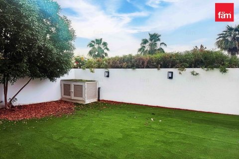 3 bedrooms Townhouse  No. 117005 3