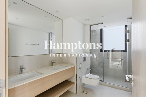 Villa de 4 dormitorios  No. 131818 18